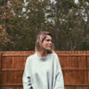 Meet your Posher, Lexi